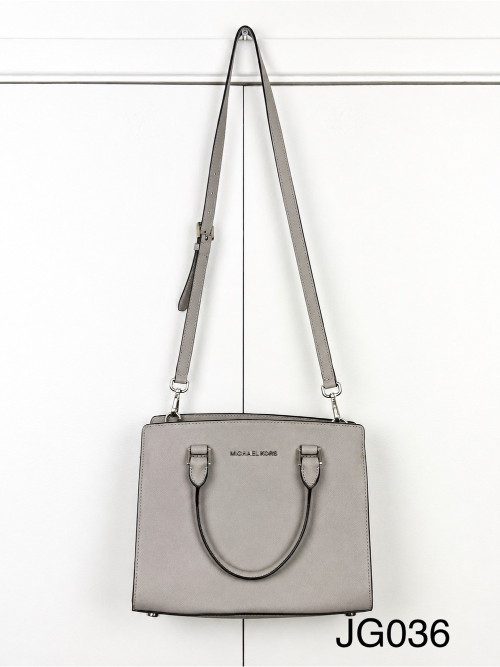 Michael Kors Selma Medium Pearl Grey Saffiano Leather Satchel